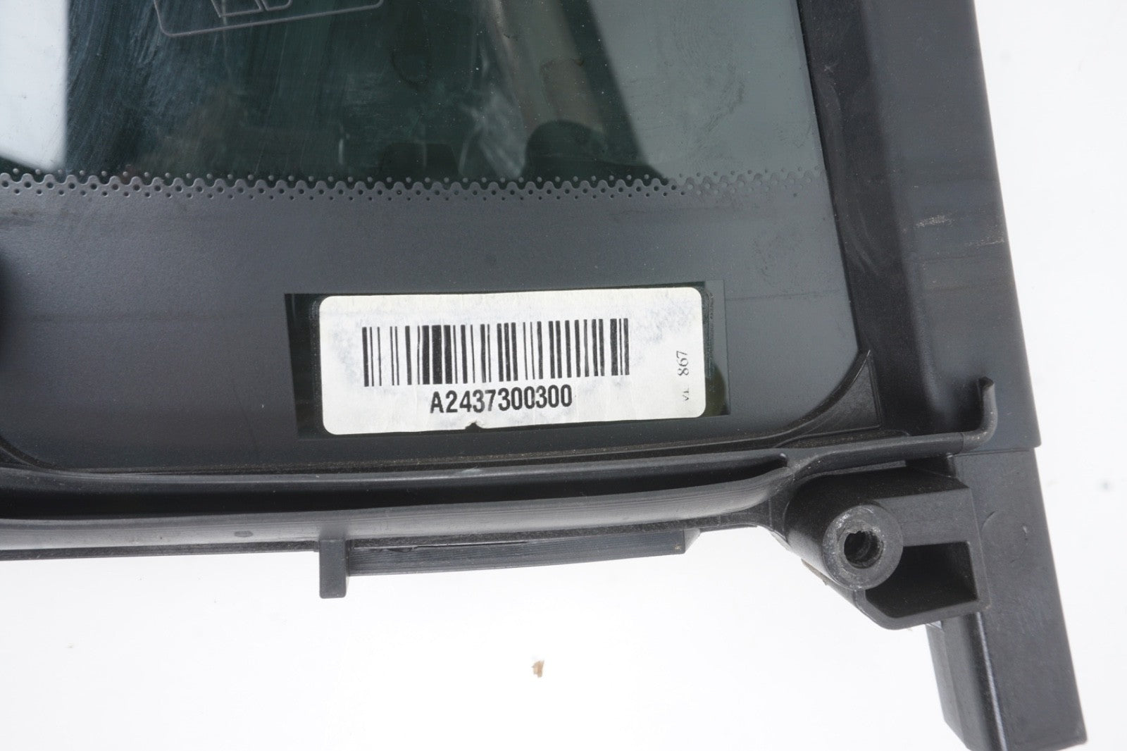2022 - 2025 MERCEDES EQB350 X243 REAR LEFT DOOR CORNER FIXED WINDOW GLASS OEM