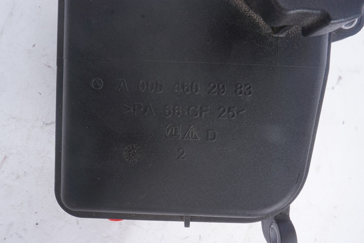 12-15 Mercedes W204 C250 SLK250 Power Steering Pump Reservoir A0004602983 OEM
