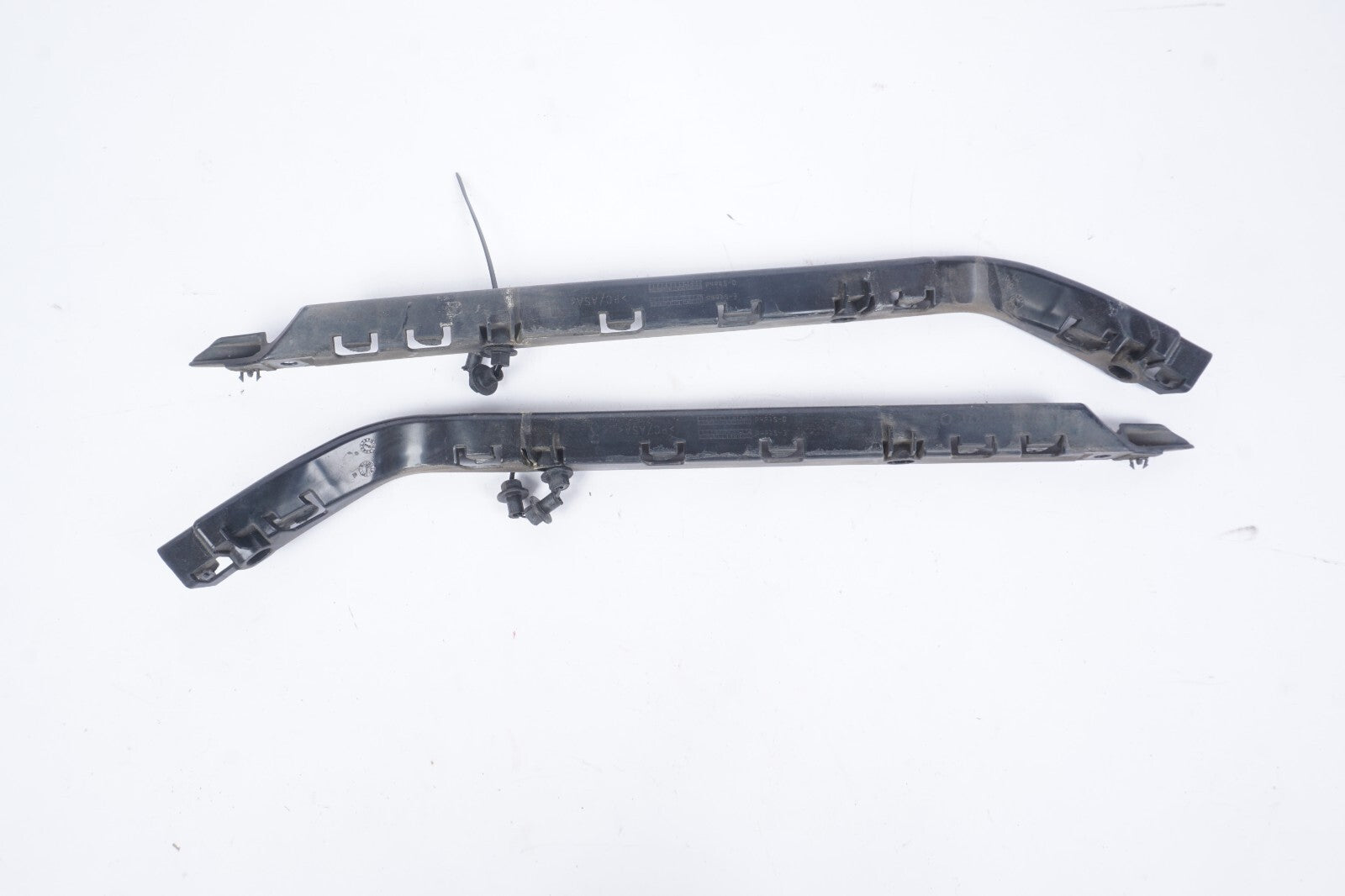 10-13 Mercedes W207 E350 E550 Rear Bumper Bracket Left & Right OEM
