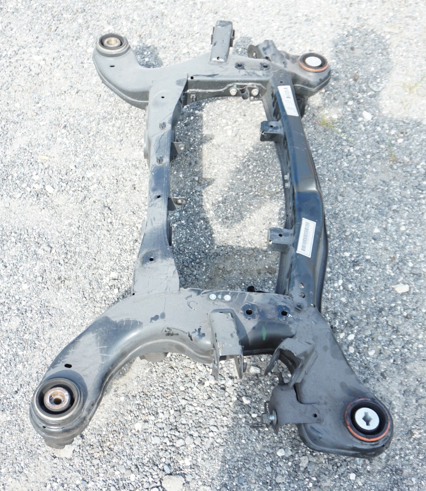 14 - 20 MASERATI QUATTROPORTE REAR SUBFRAME CROSSMEMBER CRADLE UNDERCARRIAGE OEM
