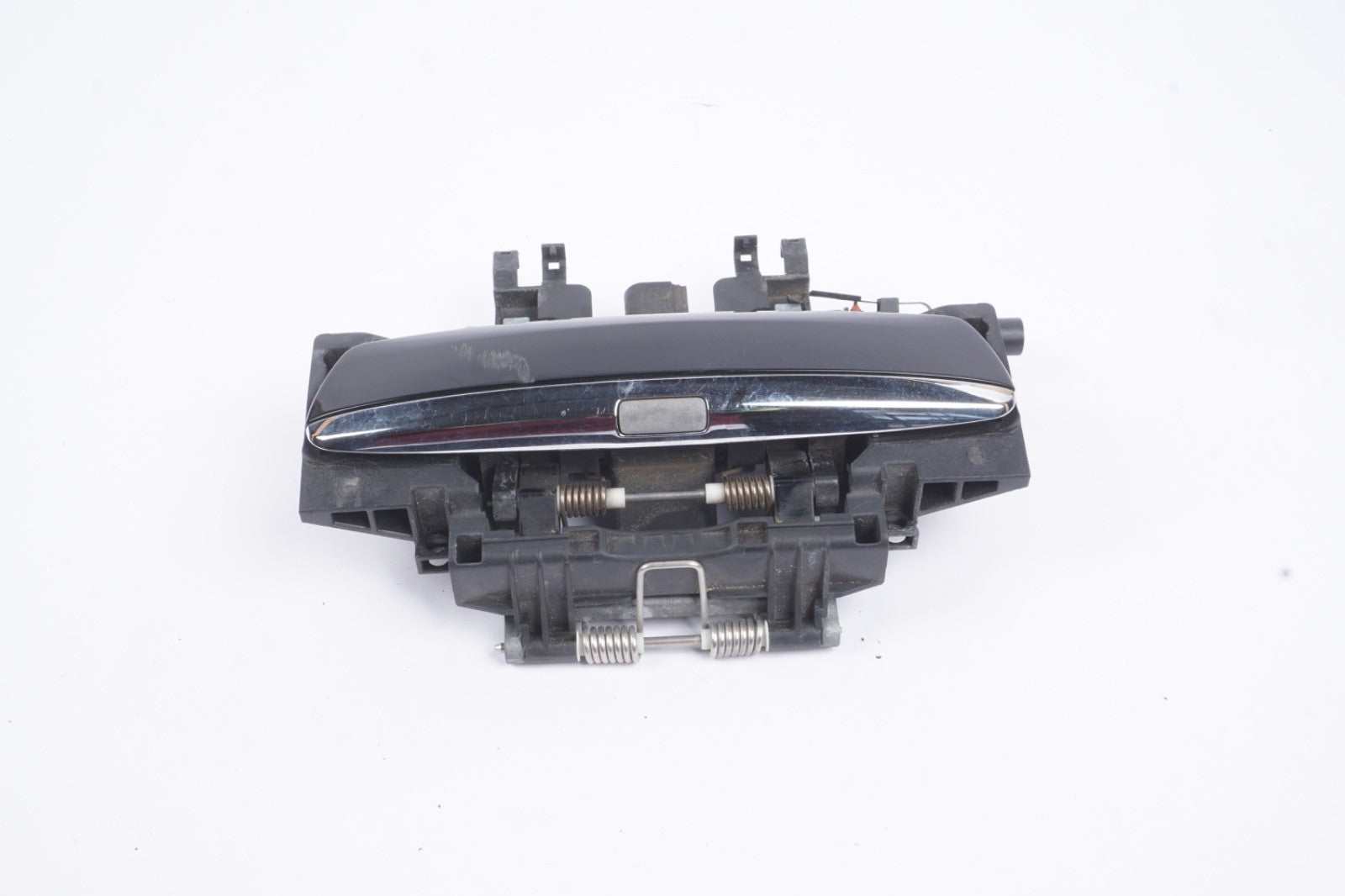 2004 -  2010 AUDI A8 REAR LEFT DRIVER SIDE DOOR EXTERIOR HANDLE OEM