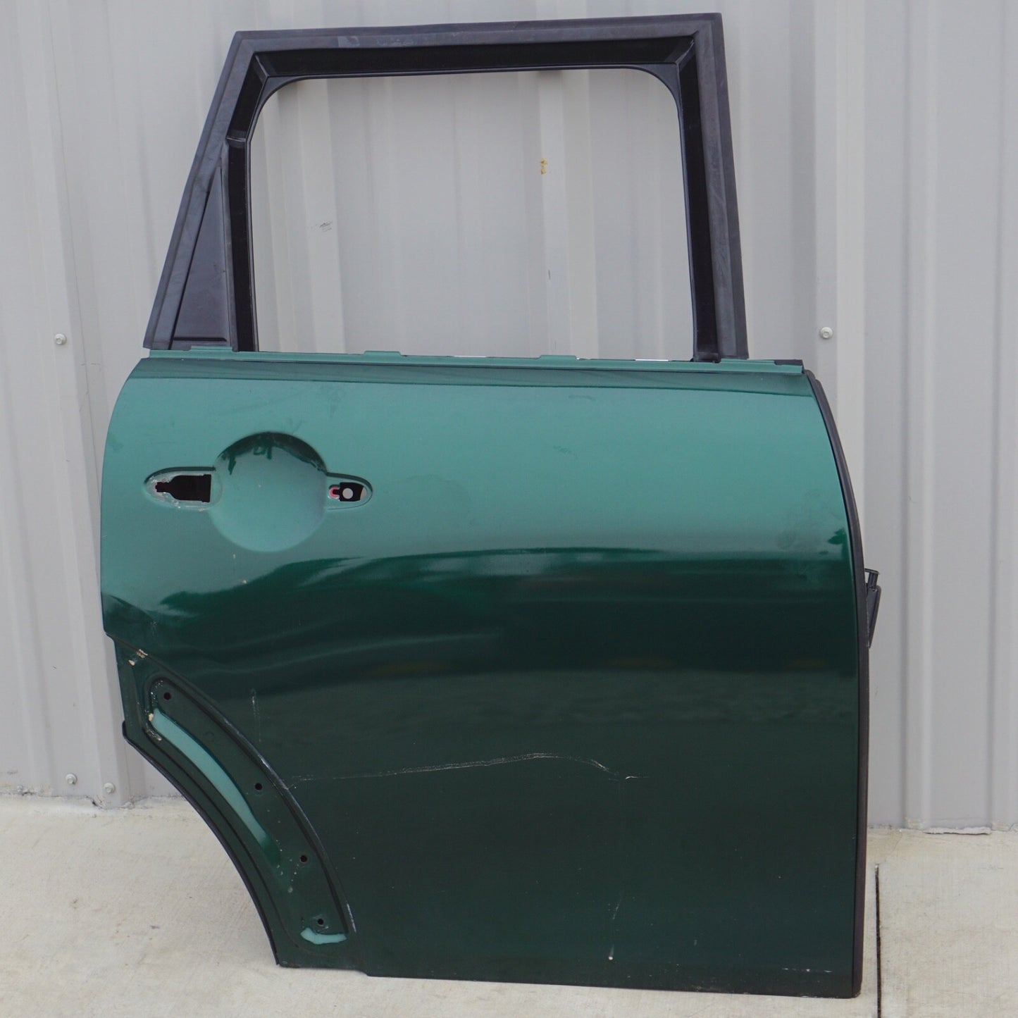 15-20 MINI COOPER (4 DOOR MODEL) PASSENGER REAR DOOR SHELL