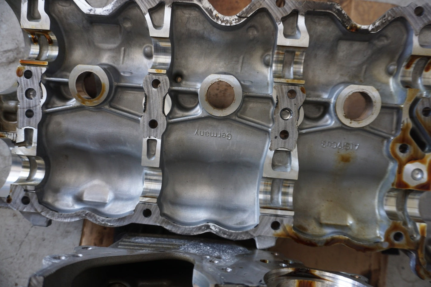2013 Mercedes Benz W212 E350 E Class Right Cylinder Head M272 Engine 3.5 V6 OEM