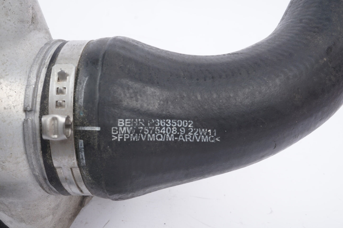 09-15 BMW 750i 750Li F01 F02 F06 F10 Right Turbocharger Intercooler 7575404 Oem