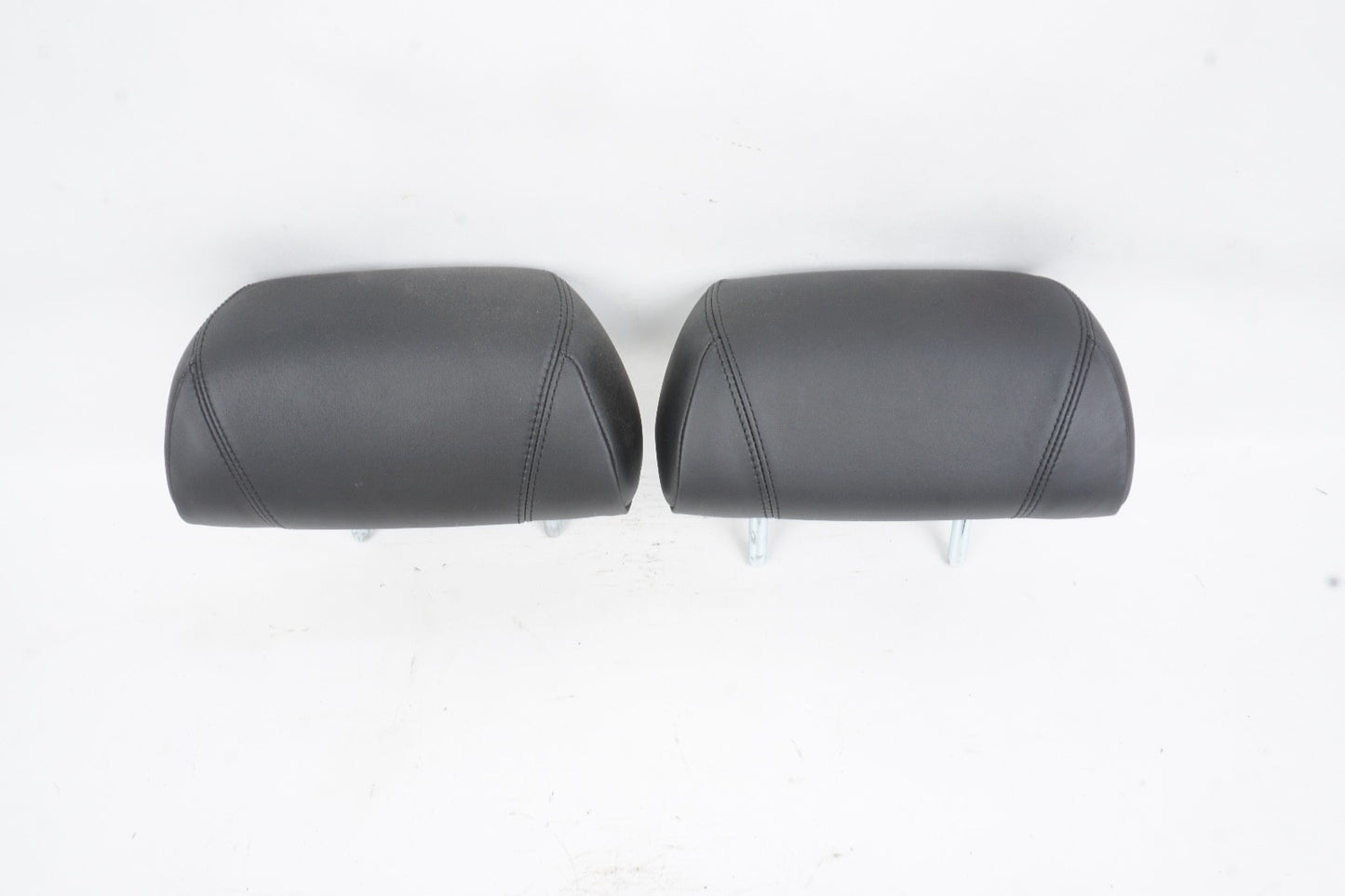 12-18 BMW F06 F12 F13 640I 650I REAR RIGHT & LEFT SIDE HEADREST SET BLACK OEM