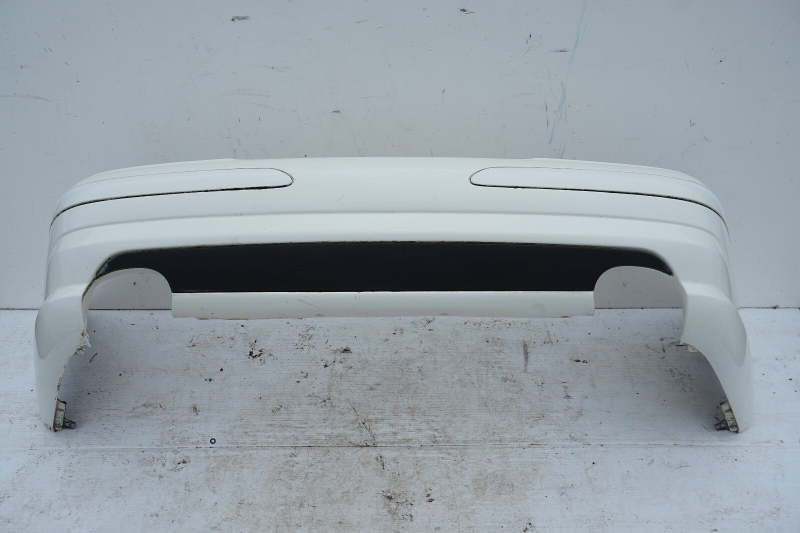 03 - 08 Mercedes SL500 SL550 AMG Rear bumper Cover OEM