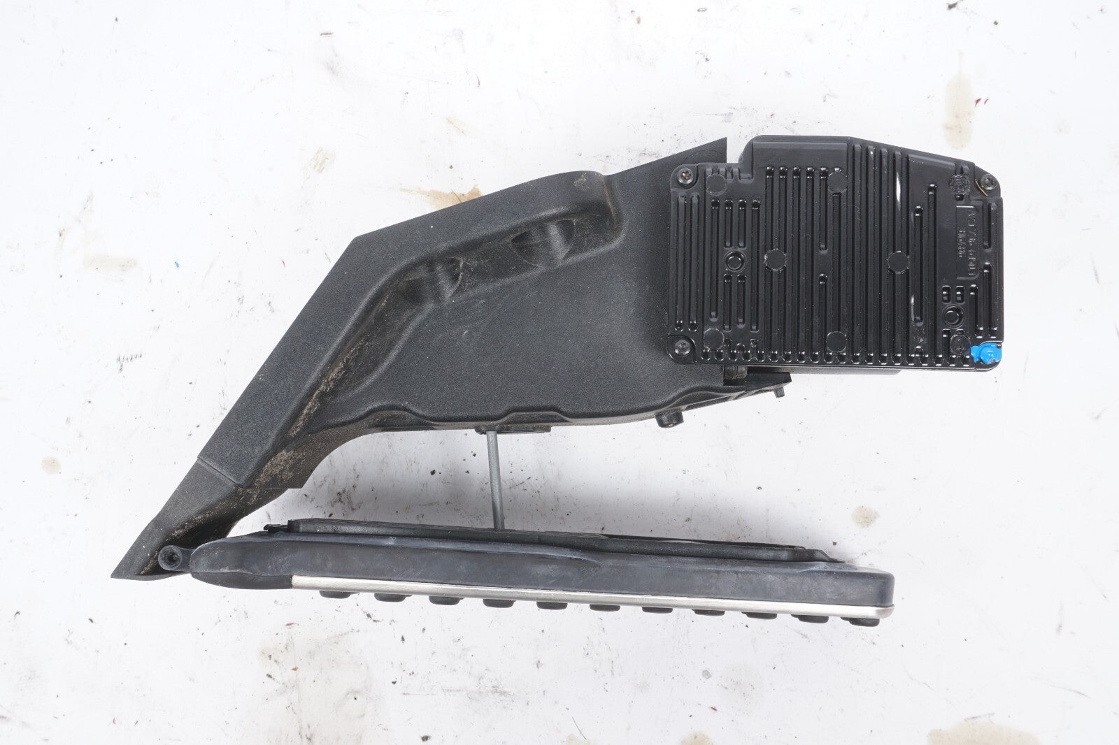 14-17 Mercedes S550 W222 Gas Pedal Accelerator A2223002400 OEM