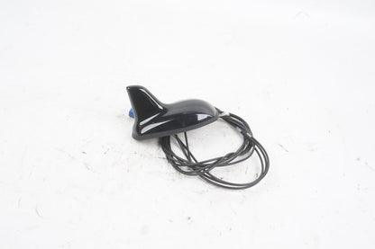 10-14 Mercedes W204 C350 C300 E350 E550 Shark Fin Radio Antenna 2048207675 OEM