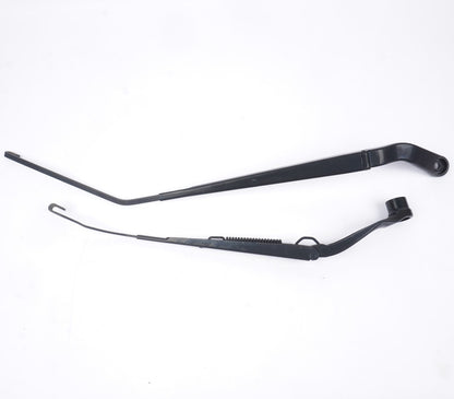 2012 2019 FIAT 500 LEFT & RIGHT WINDSHIELD WIPER ARMS PAIR OEM NO BLADES 