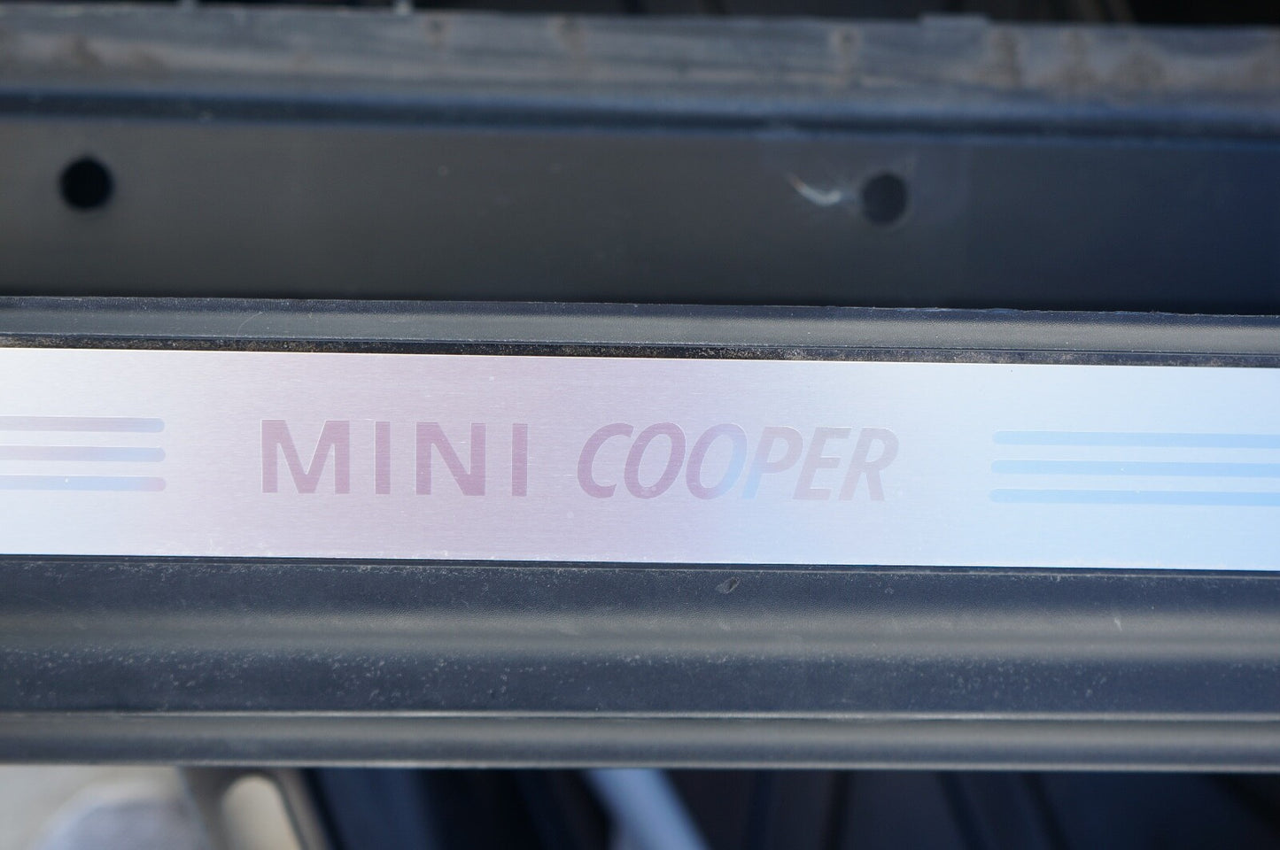 2007 2008 2009 2015 Mini Cooper R56 R57 R58 Left Rocker Panel Side Skirt 7147915