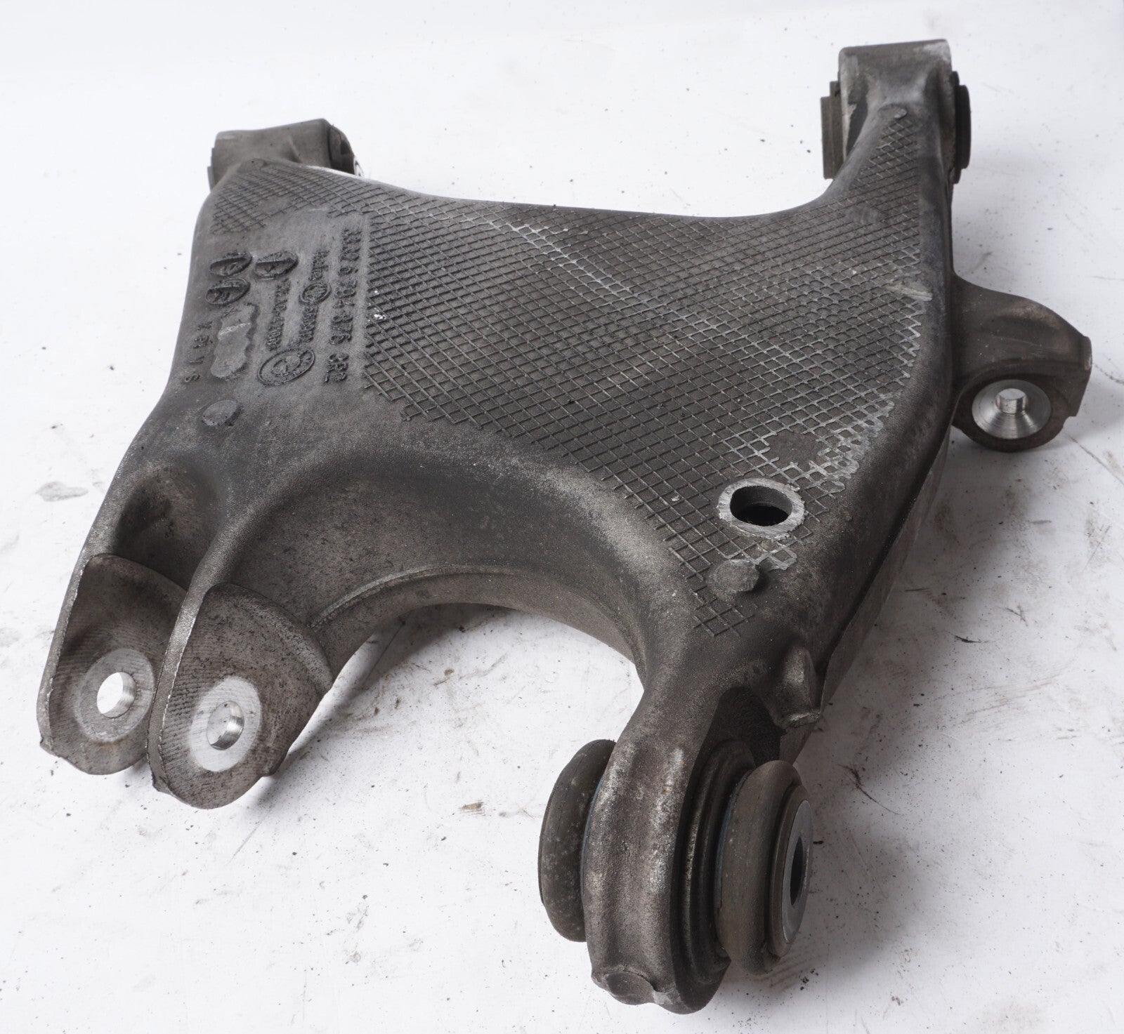 13 - 18 BMW 550I 650I 750I Rear Lower Control Arm Right Passenger Side OEM