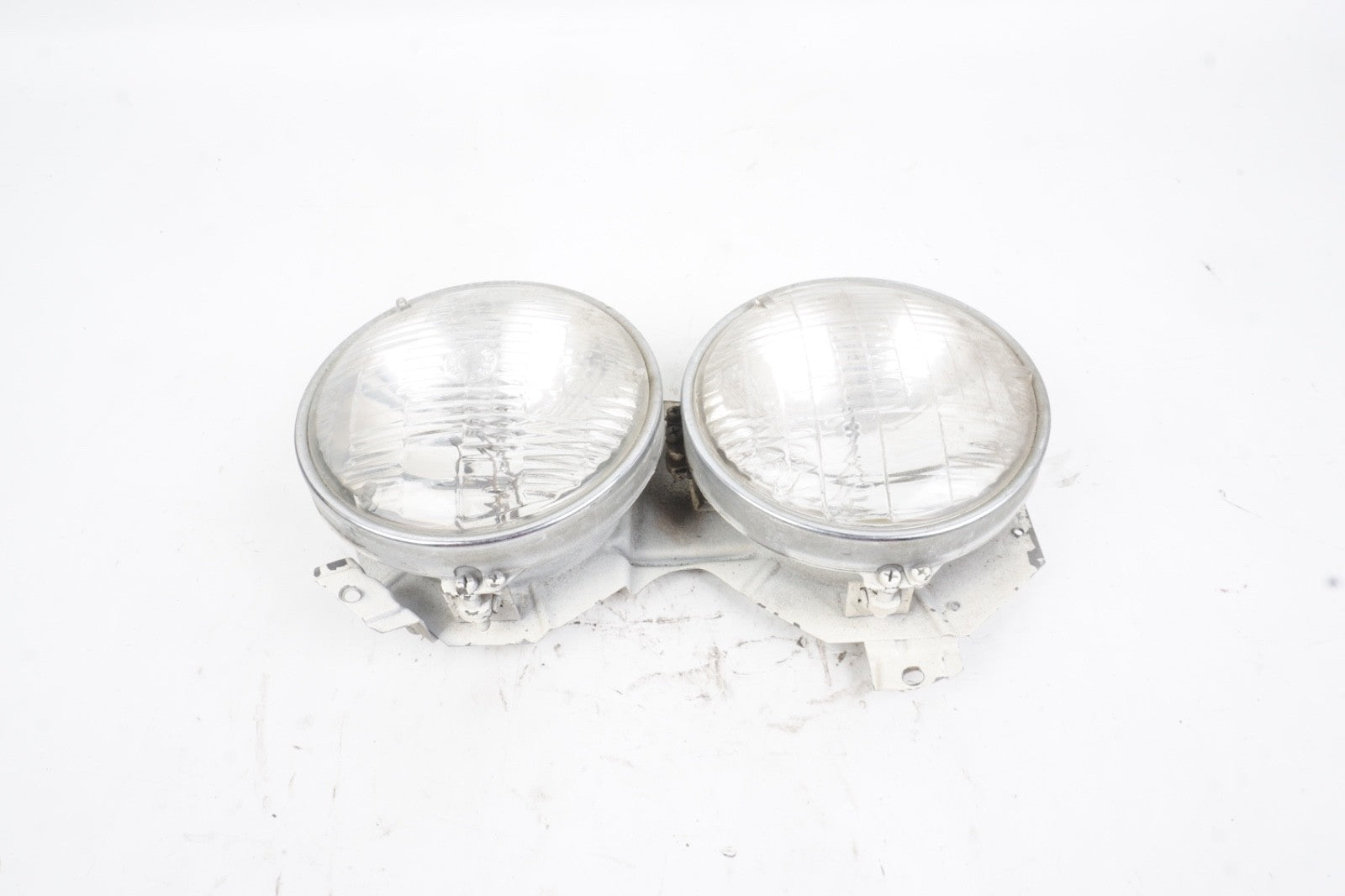 59-68 Mercedes W111 220sb 250se Left or Right Side Headlight Head Light Lamp OEM