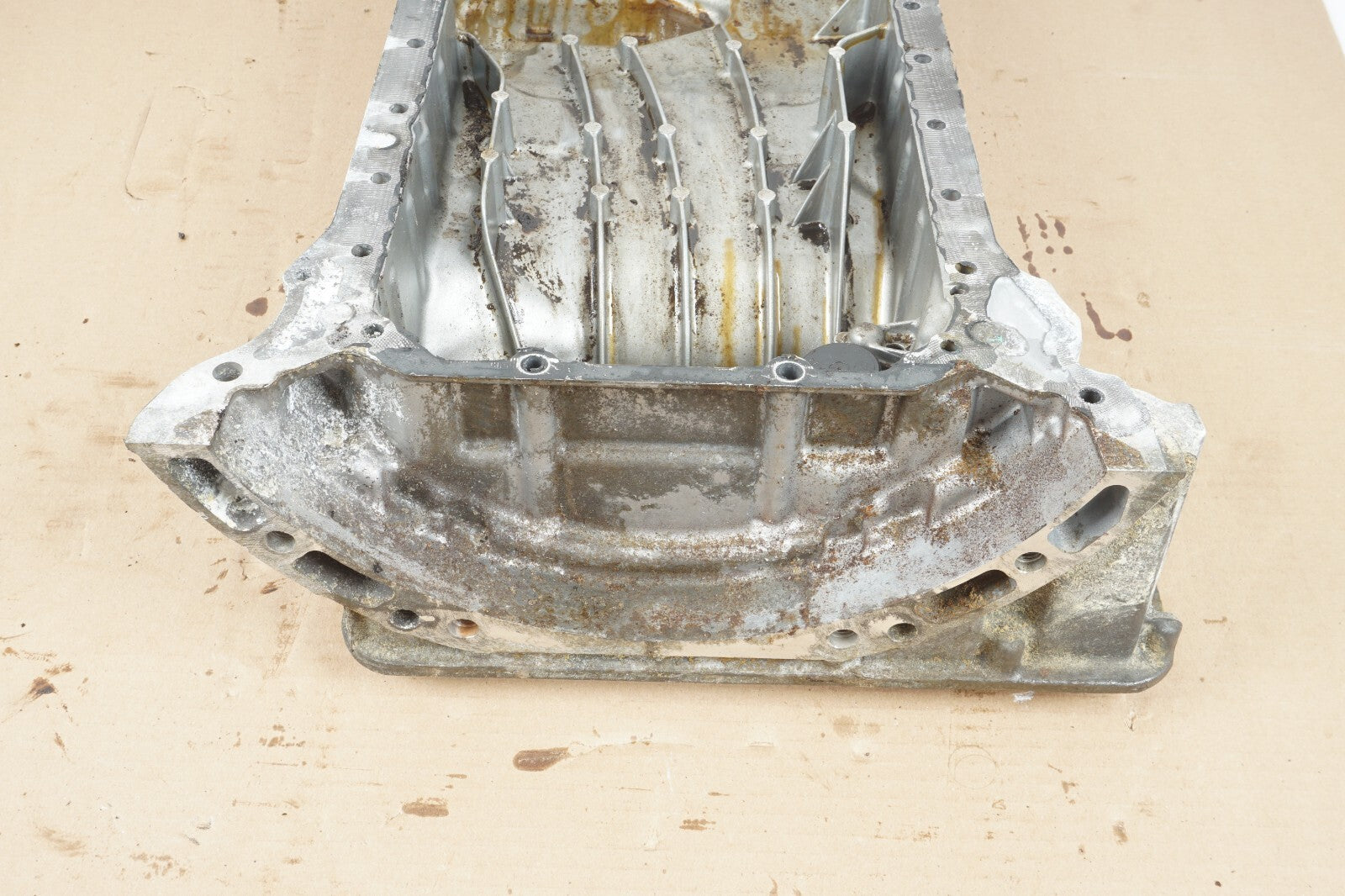 12-20 Mercedes W212 E350 C350 ML350 GLE350 3.5L Engine Motor Lower Oil Pan OEM
