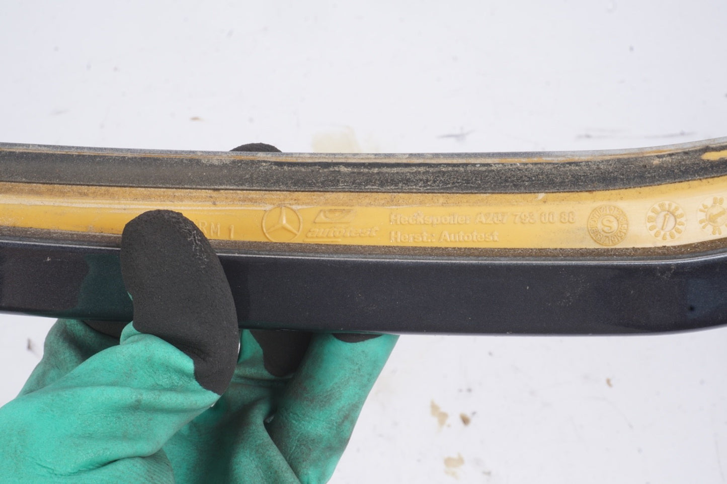 2011-2017 OEM Mercedes A207 E350 Rear Trunk Lid Molding Spoiler Wing Color 755