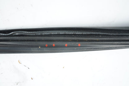14-20 MASERATI QUATTROPORTE REAR RIGHT PASSENGER SIDE DOOR WEATHERSTRIP SEAL OEM