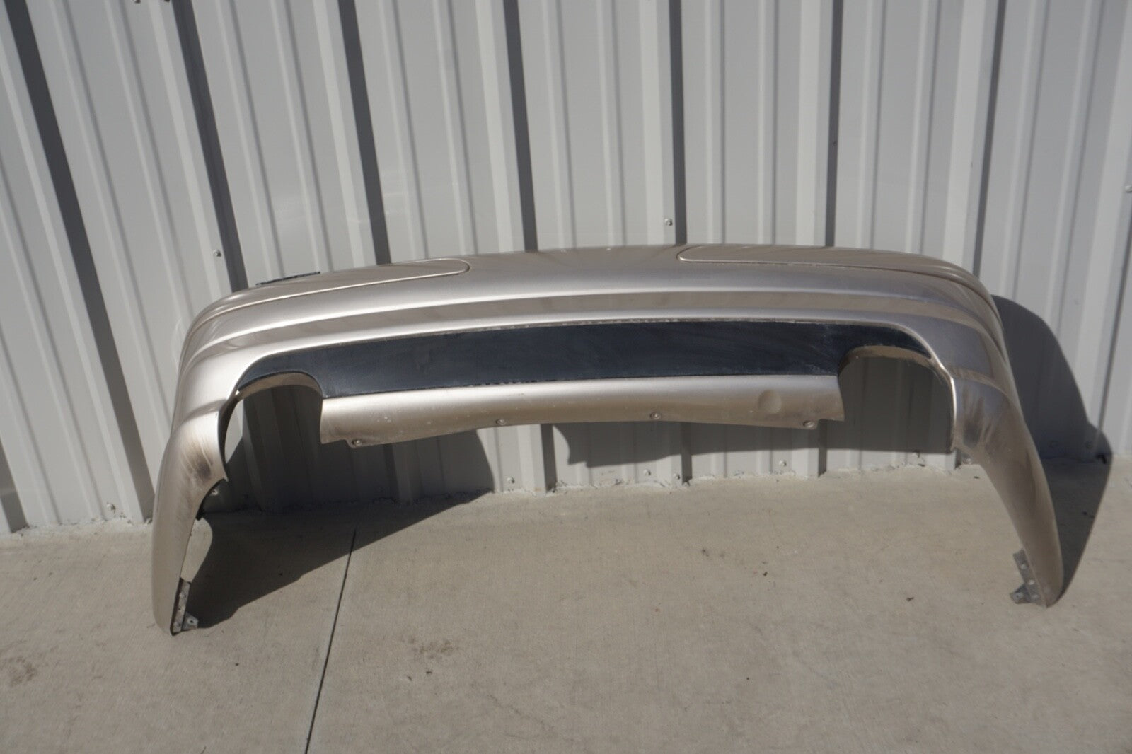 03-08 Mercedes R230 SL550 SL500 Rear Bumper Cover Assembly Oem