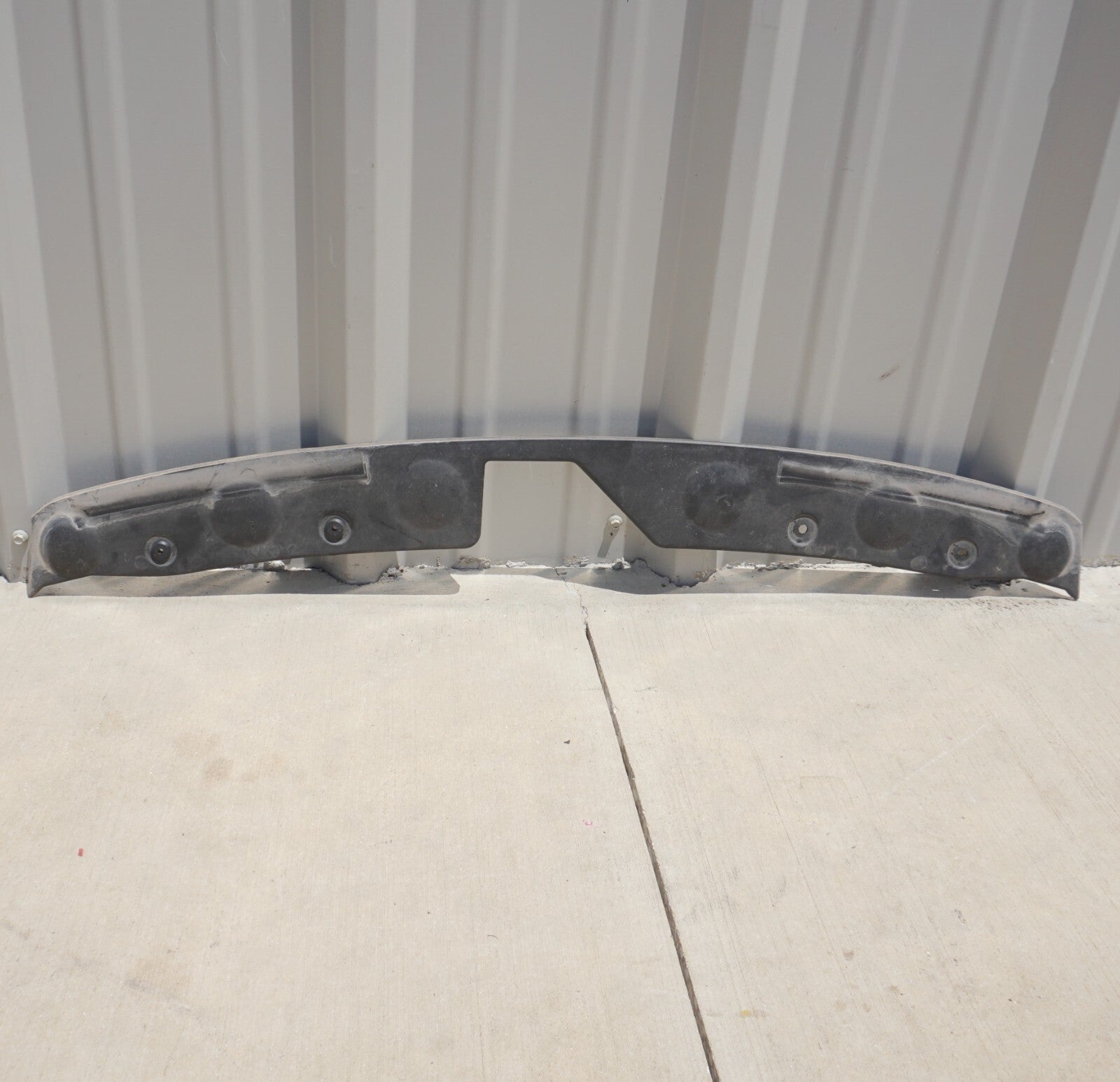 14-20 Maserati Ghibli M157 Front Bumper Upper Support Trim Panel 670010774 OEM