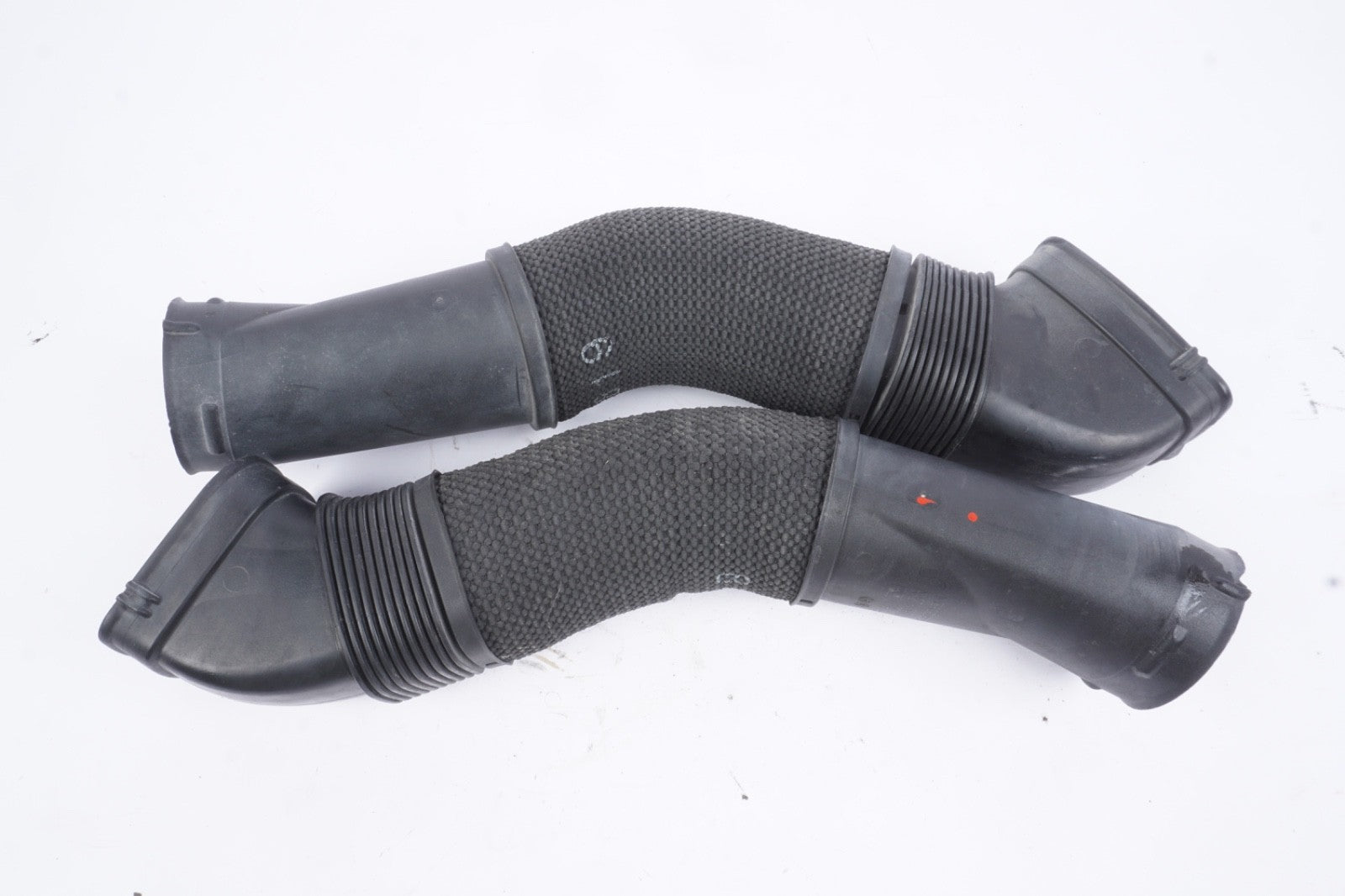 2012 - 13  W221 MERCEDES BENZ S550 AIR INTAKE HOSE DUCT LINE LEFT AND RIGHT PAIR