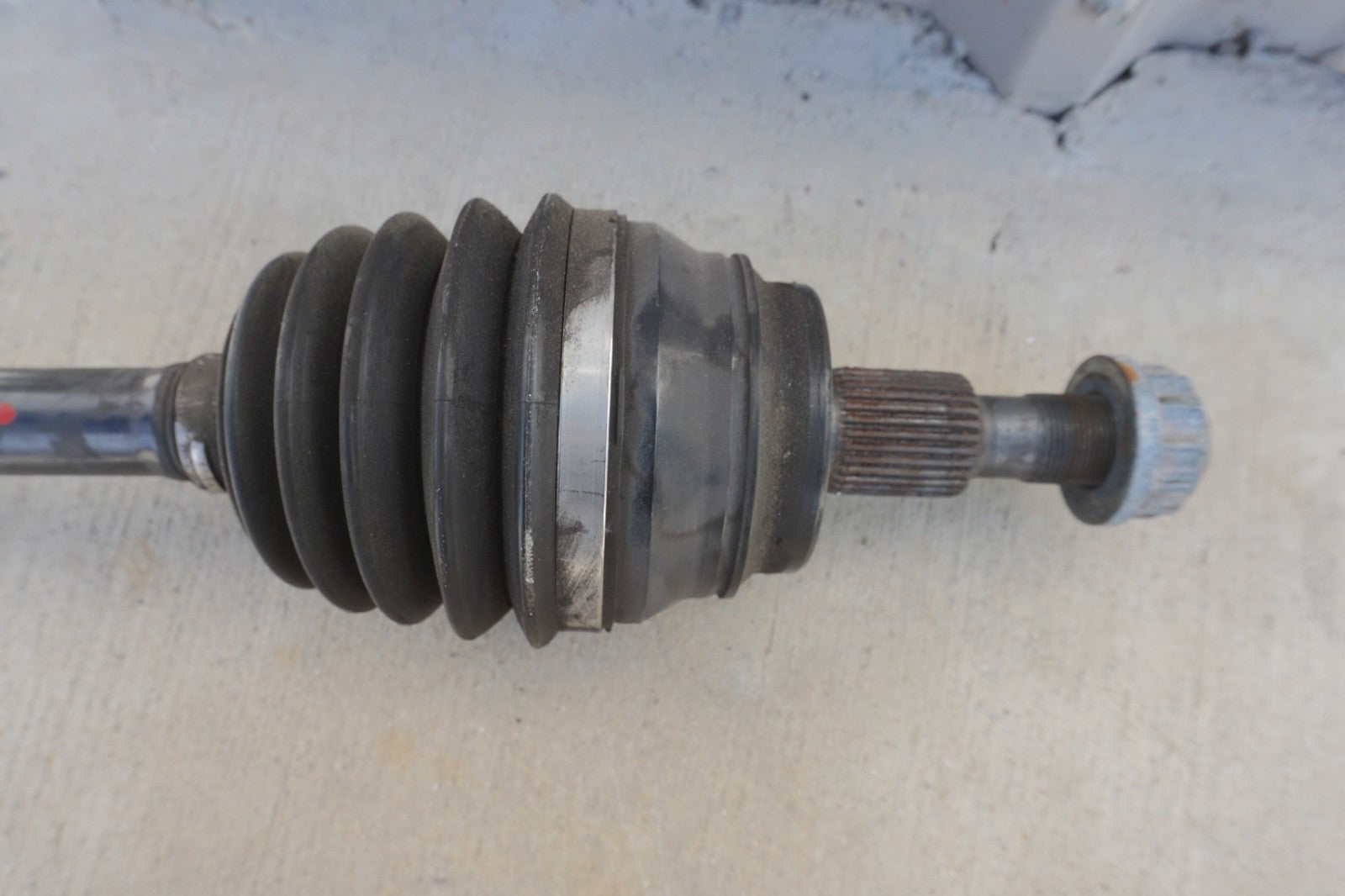 2013 - 2016 Mercedes Benz X166 GL450 Front Right Driver Side Axle Shaft OEM