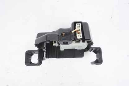 13-19 Mercedes X166 GL Second Row Seat Middle Headrest Adjuster Motor Left OEM