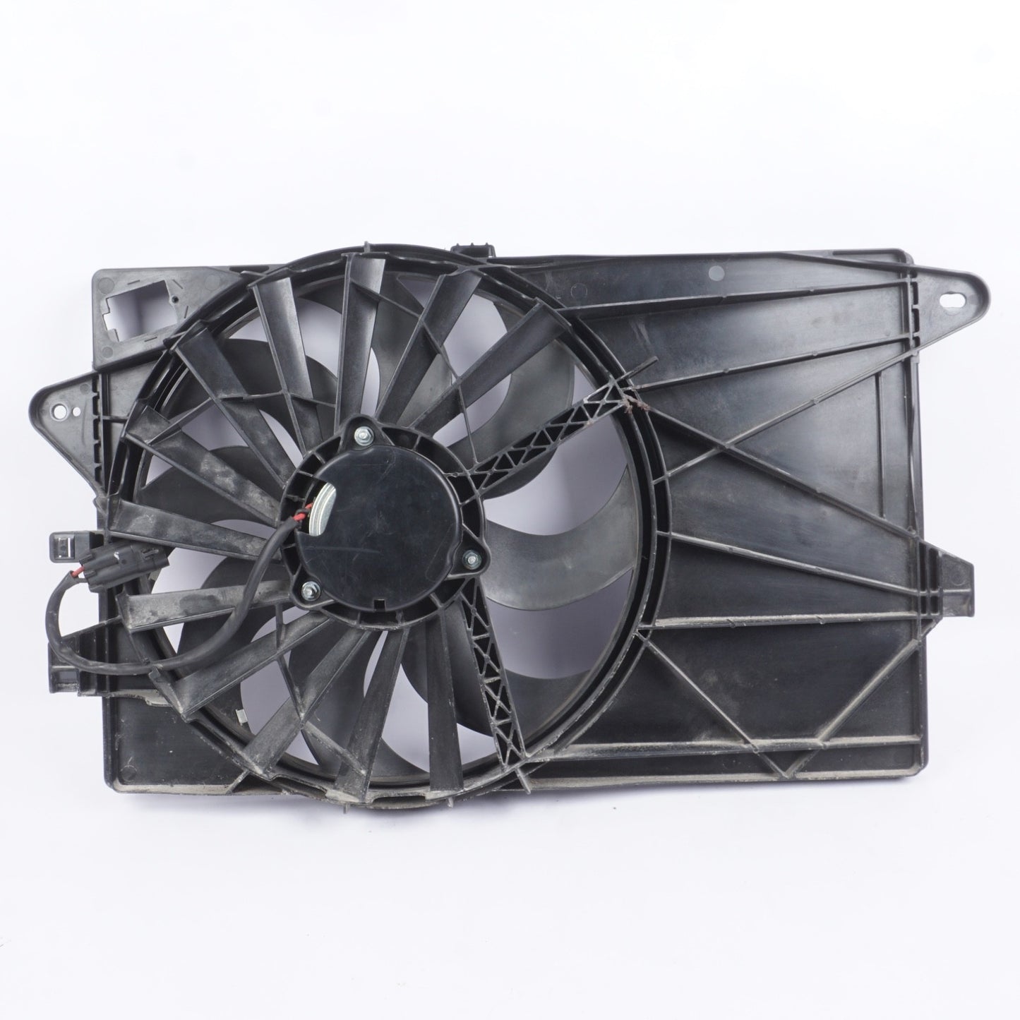 2012-2018 FIAT 500  FRONT RADIATOR COOLING FAN OEM 52014999AC