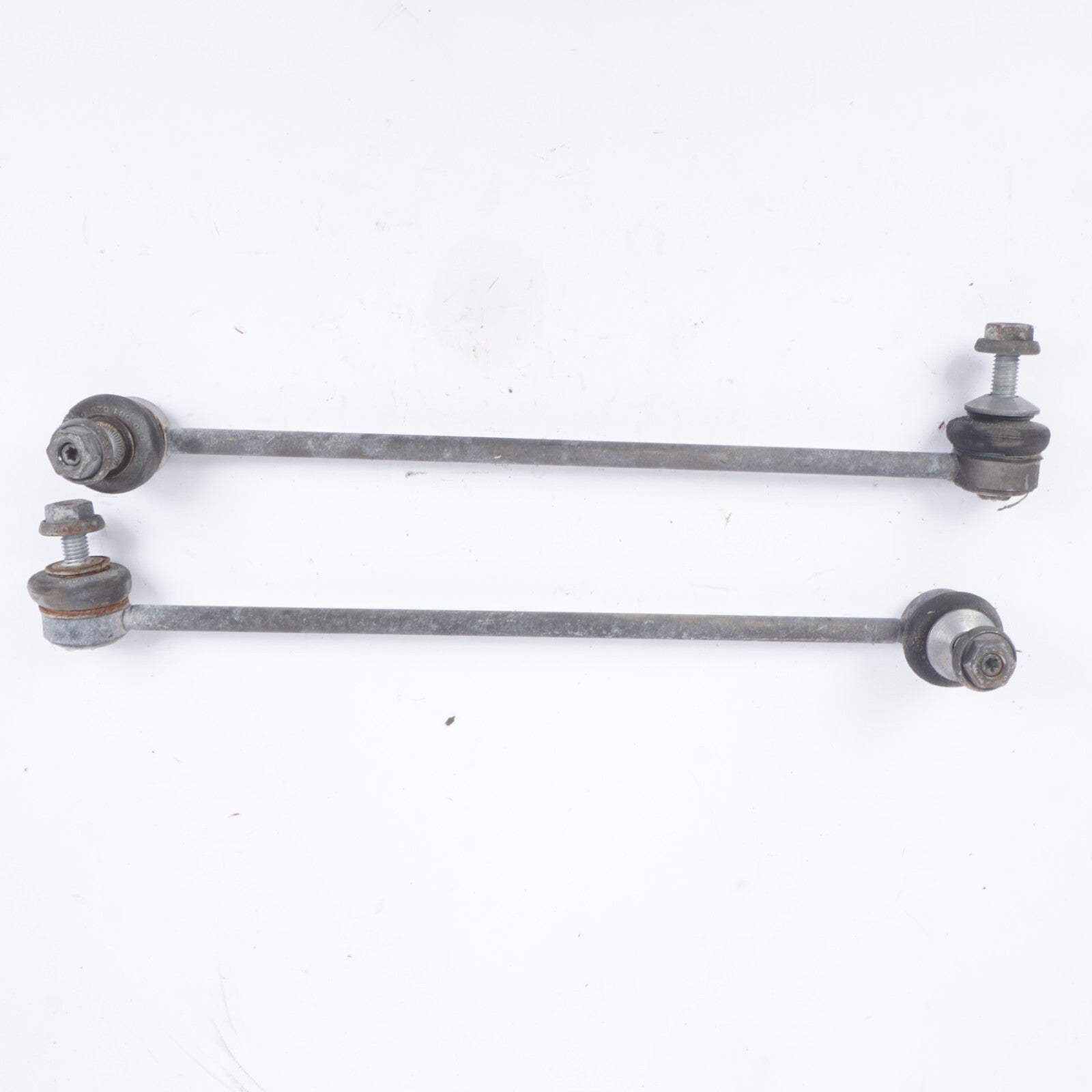 2006 - 2010  BMW 650i E63 E64 Front Sway Bar Stabilizer Link Left & Right OEM
