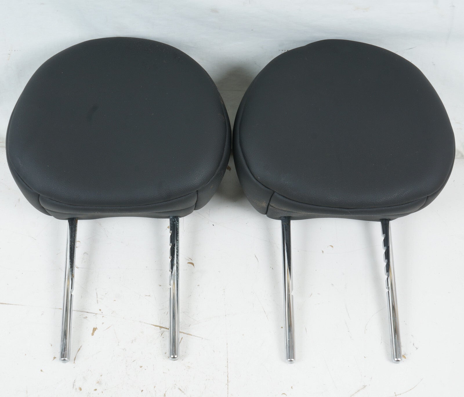 2008 2009 2010 2011 2012 2013 MINI COOPER S FRONT SEAT HEADREST BLACK OEM