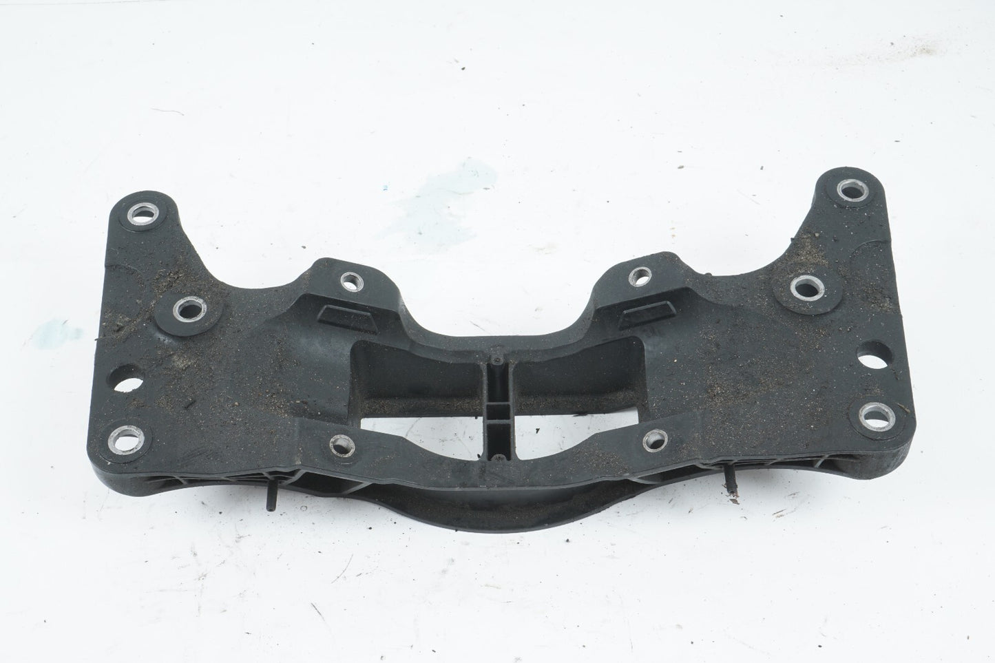 2012 - 2016 BMW 650i RWD GEARBOX SUPPORT MOUNT BRACKET MOUNT 69261510 OEM