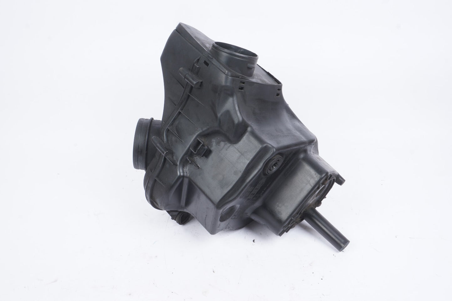 2011 - 2018 Audi A8L A8 3.0l Left  Air Cleaner Filter Box Driver Side OEM