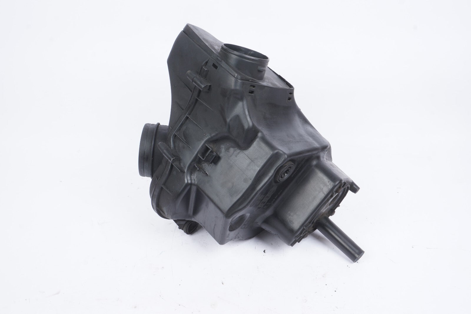 2011 - 2018 Audi A8L A8 3.0l Left  Air Cleaner Filter Box Driver Side OEM