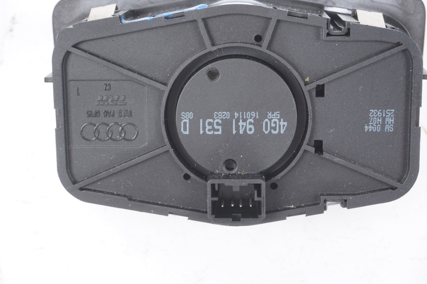 2011-2018 AUDI A8 QUATTRO - Headlight / FOG Light Switch 4H0941531D
