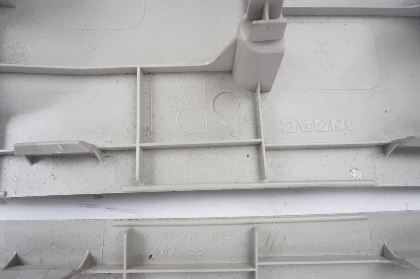 10-15 LEXUS IS250C IS350C CONVERTIBLE LEFT AND RIGHT SIDE ROOF TRIM COVER