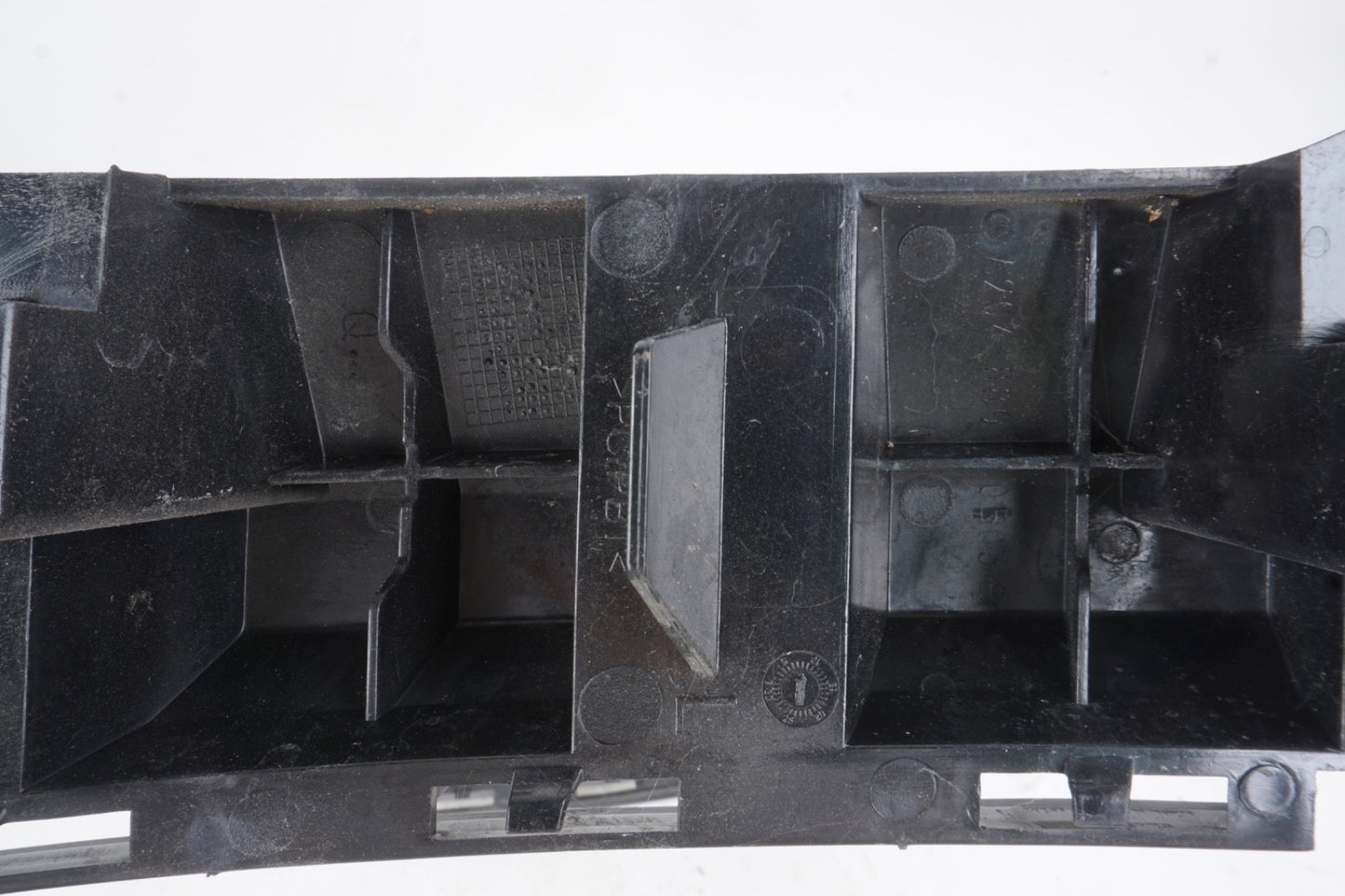 2008 - 2015 Mercedes C250 Rear Left And Right Bumper Bracket OEM