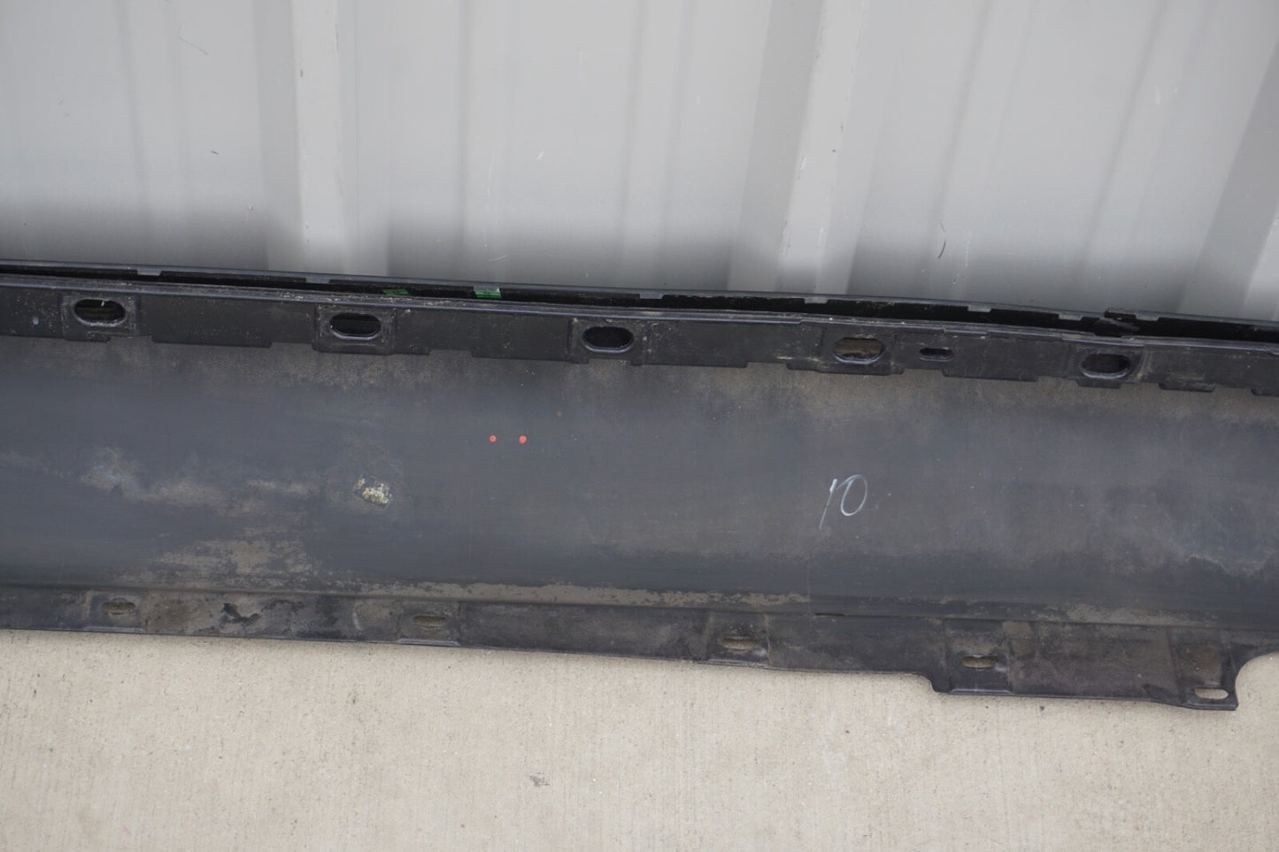 04-10 AUDI A8 Quattro L Right-Passenger Side Rocker Panel Skirt Molding OEM
