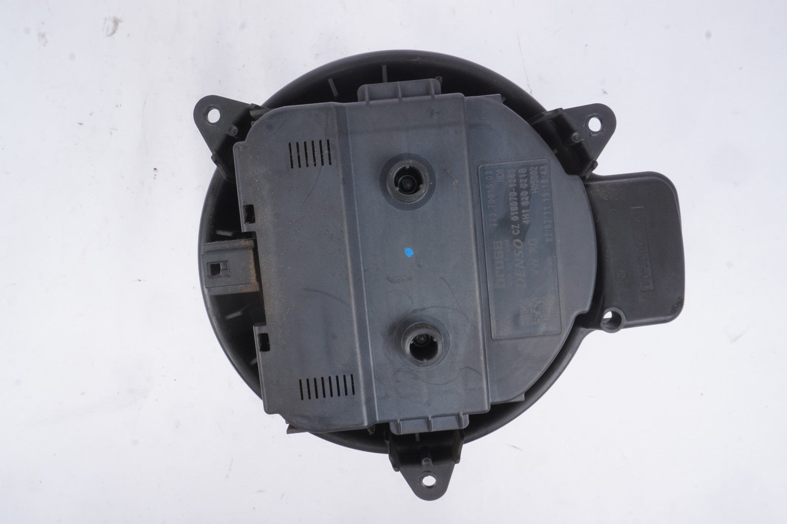 2011 - 2018 AUDI A8 QUATTRO HVAC A/C FRONT BLOWER MOTOR OEM 4H1820021