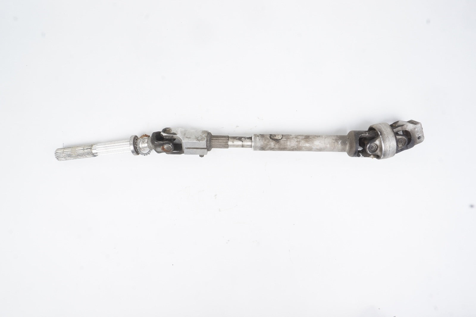 2012 – 2017 BMW 650i AWD Steering Column Joint Shaft OEM 6778136