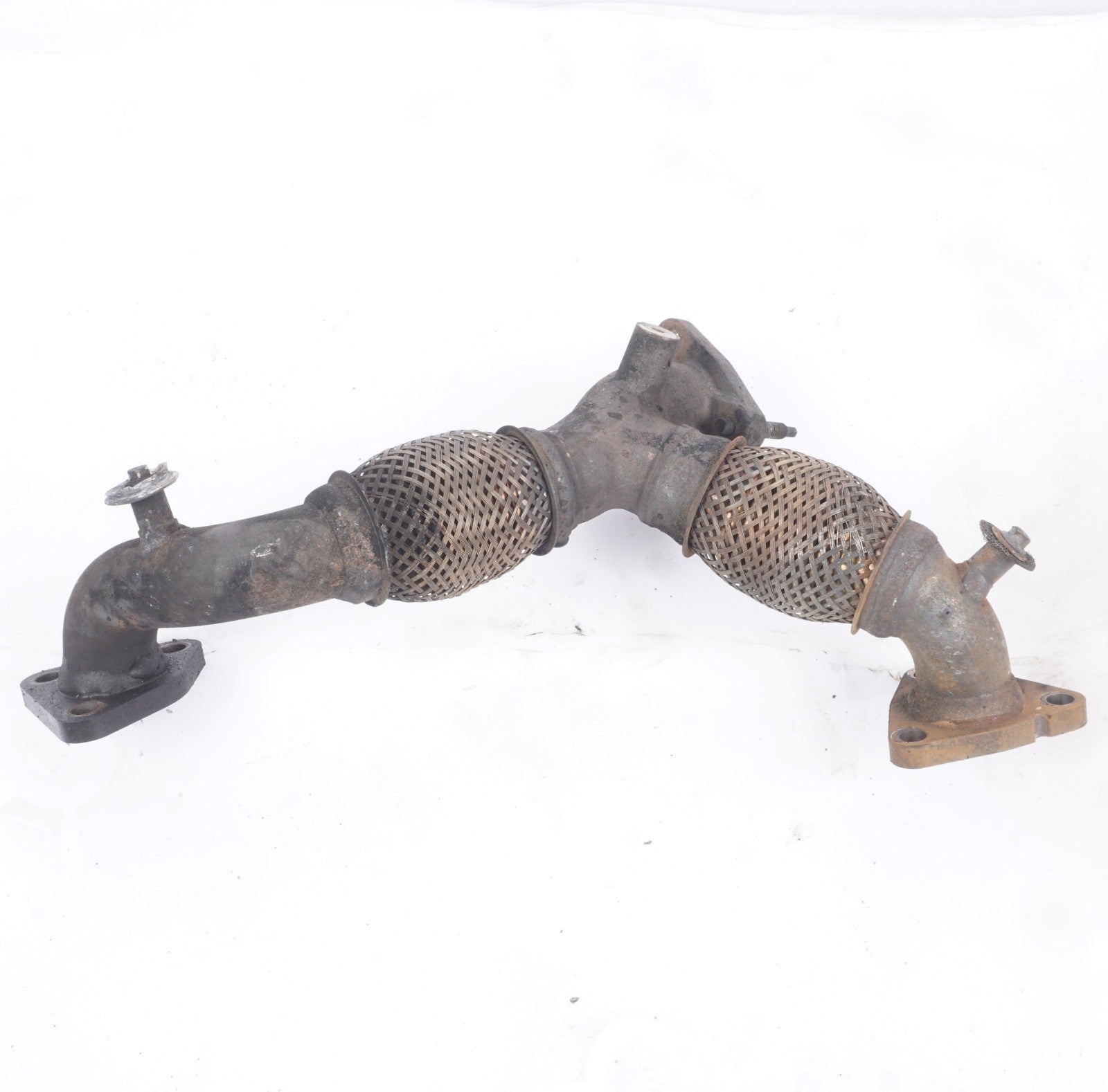 2016 2017 2018 2019 Nissan Titan XD 5.0L Diesel Engine Exhaust Crossover Pipe