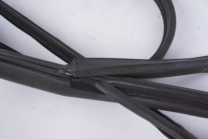 2011 - 2017 Mercedes E350 E400 E550 Right Window Seal OEM