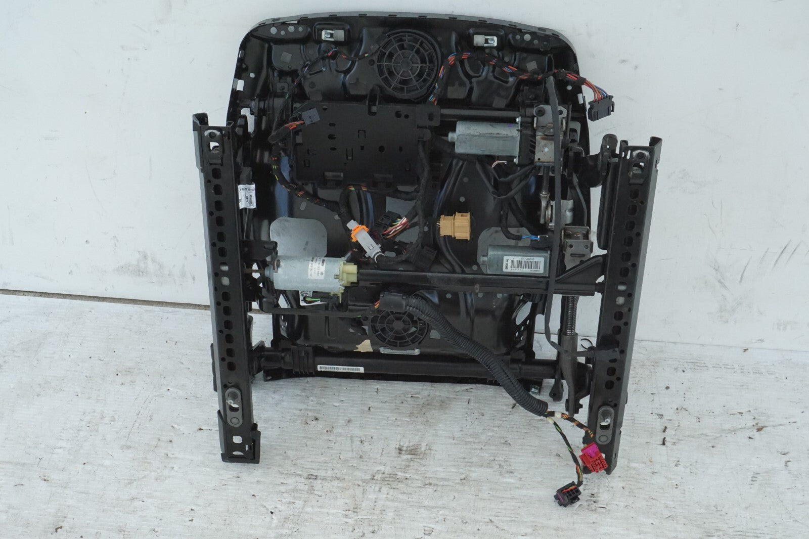 2012 - 2017 AUDI A7 FRONT LEFT DRIVER SEAT TRACK RAIL FRAME OEM
