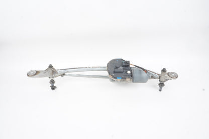 2012 - 2018 BMW F13 F06 650i 640i M6 FRONT WINDSHIELD WIPER LINKAGE W/ MOTOR OEM