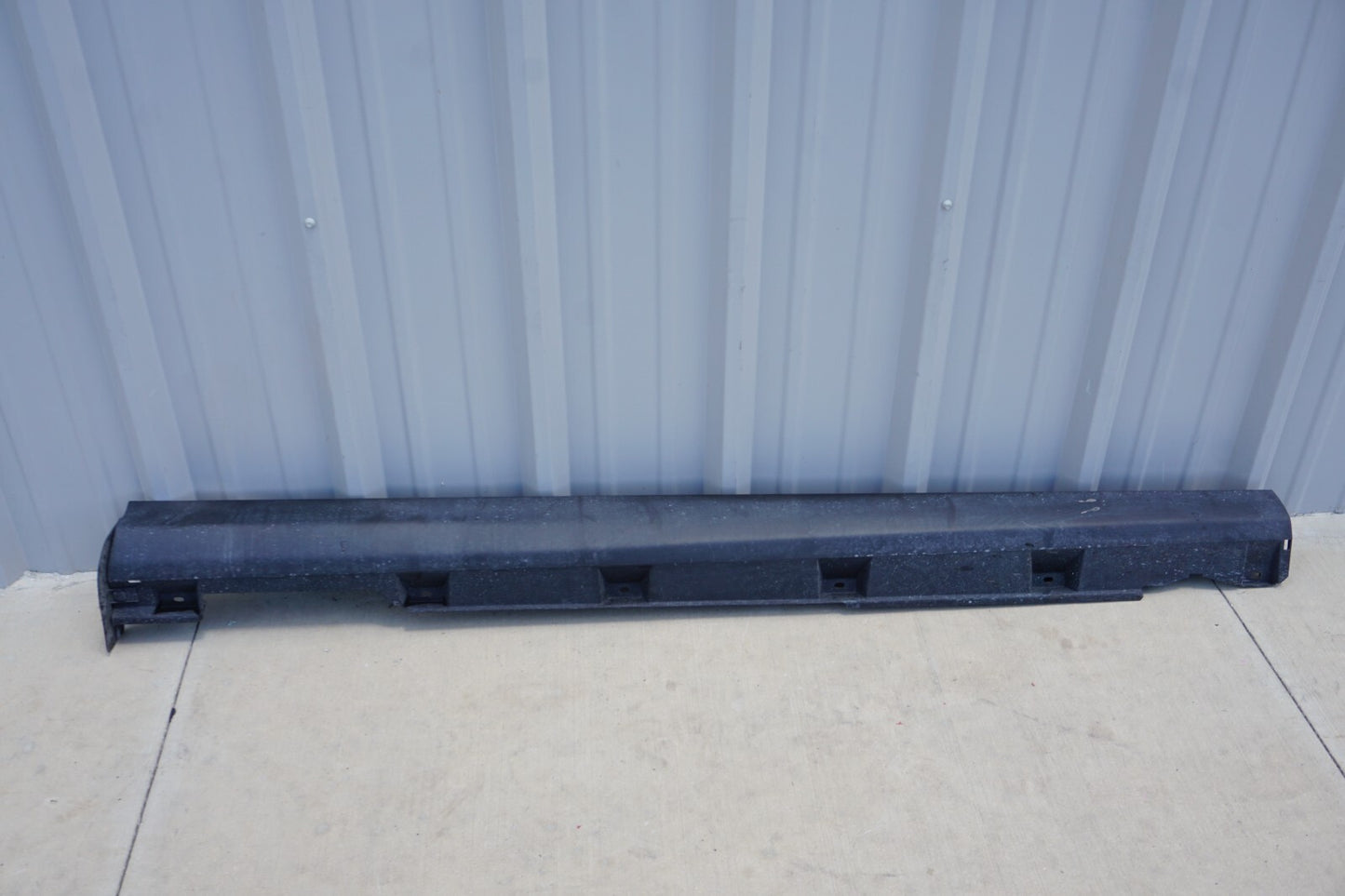 2012 - 2018 FORD FOCUS Driver Left Side Rocker Panel Skirt Molding  OEM