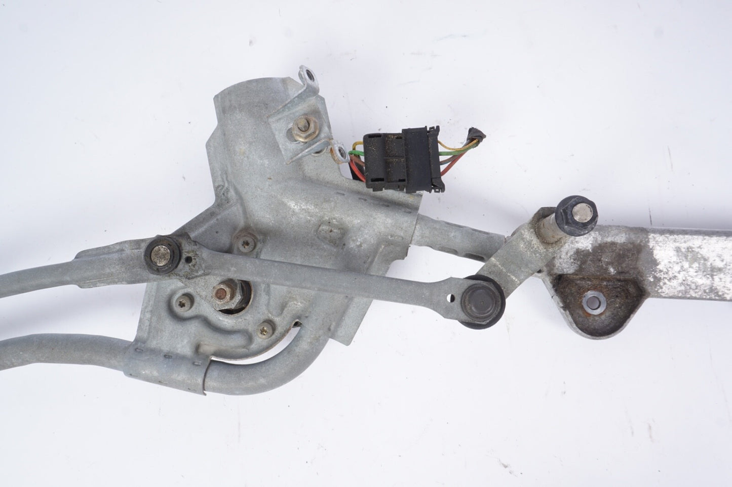 2003 - 2012 Mercedes R230 SL500 Front Windshield Wiper Motor And Link 0390241442