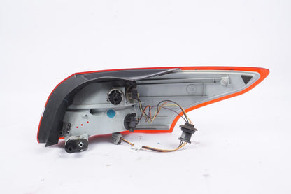 15-18 FORD FOCUS SEDAN LEFT DRIVER SIDE TAIL LIGHT LAMP OEM F1EB-13405-FE