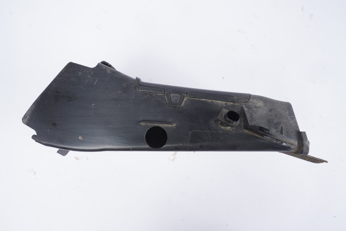 09-12 BMW 750i 750Li F01 Front Right Driver Lower Radiator Air Duct Tube Oem
