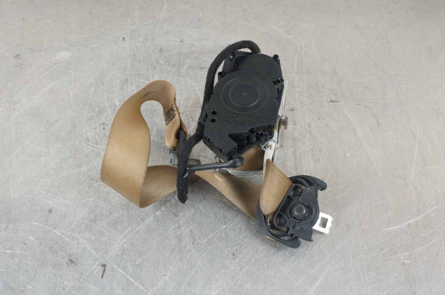 10-13 Mercedes W221 S600 S550 Front Left Side Seat Belt Retractor Beige OEM