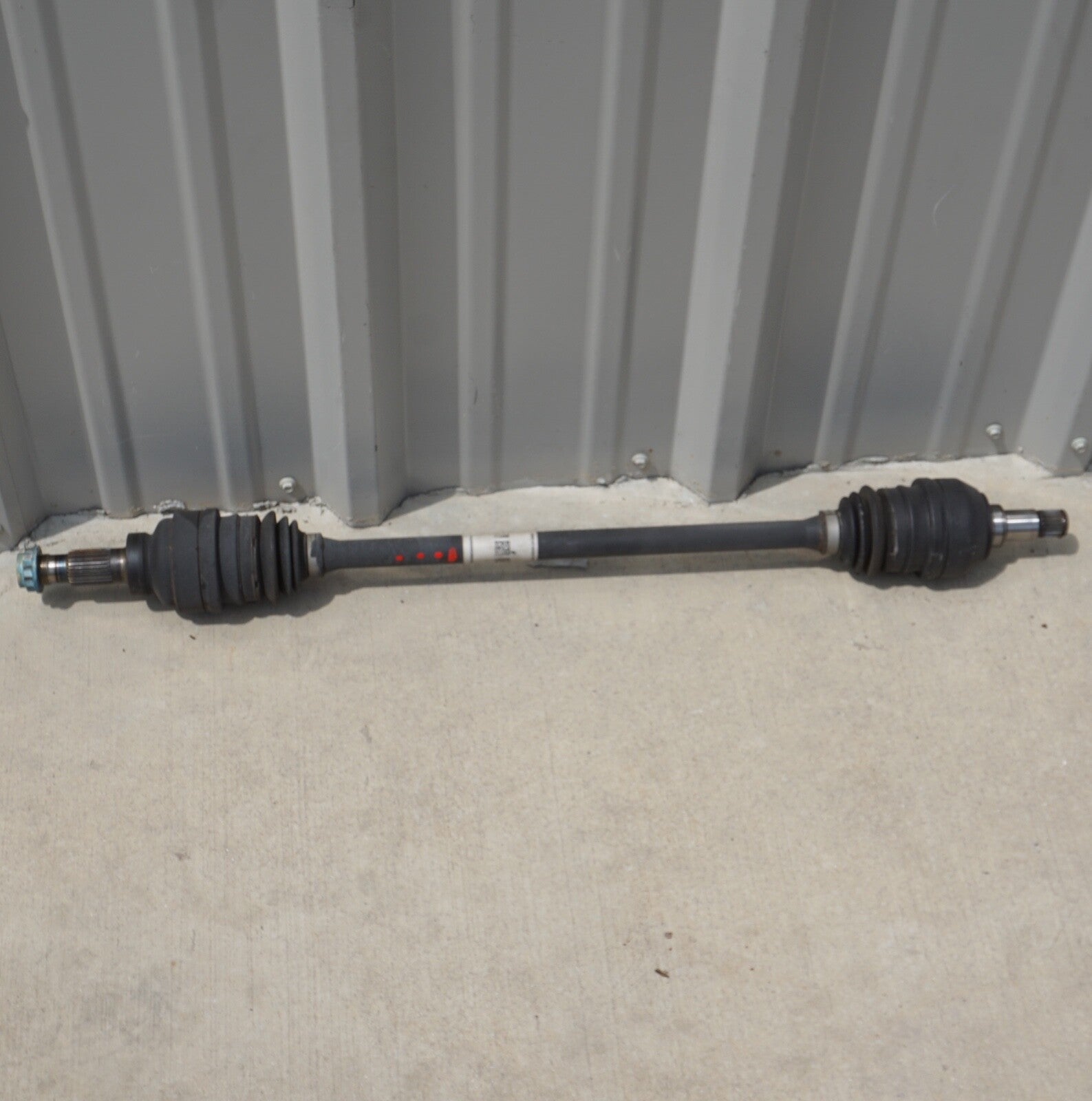 2015 - 2020 Mercedes GLA Class GLA250 Right Passenger Rear Axle Shaft
