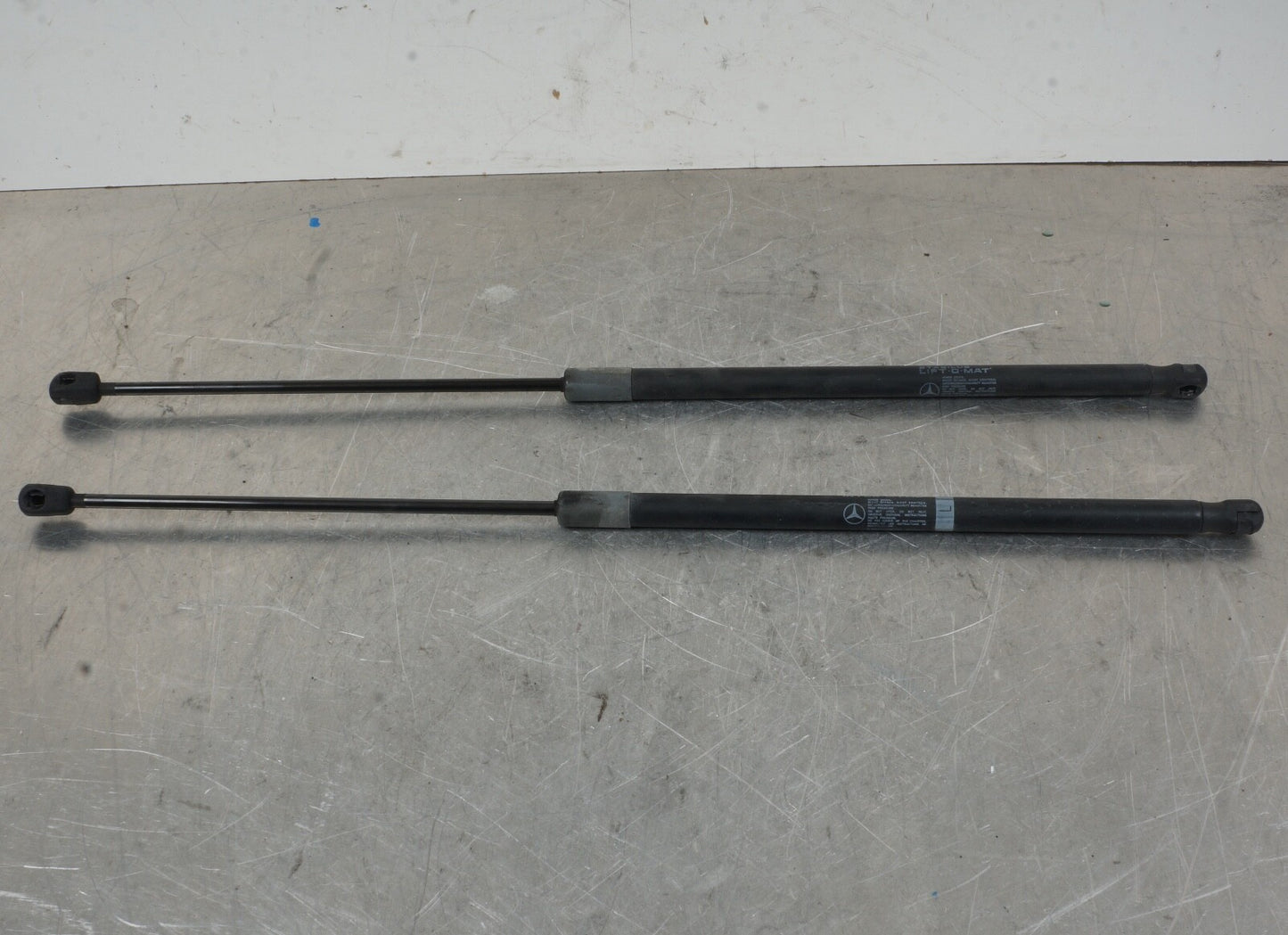 08-14 MERCEDES-BENZ C300 HOOD LIFT SUPPORT SHOCKS PAIR