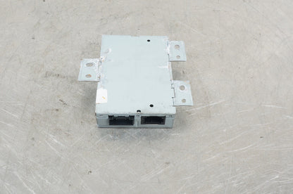 2010 - 2013 Mercedes Benz E Class W212 E550 Interface Control Module A2049009301