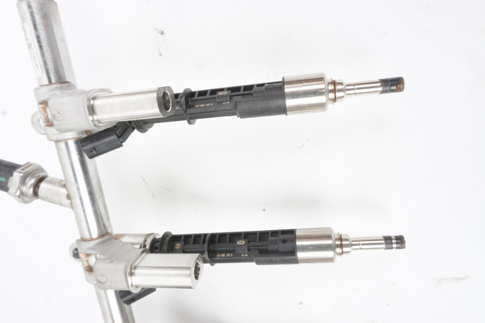 2017-2019 ALFA ROMEO GIULIA 2.0L ENGINE FUEL DISTRIBUTION INJECTOR RAIL PUMP