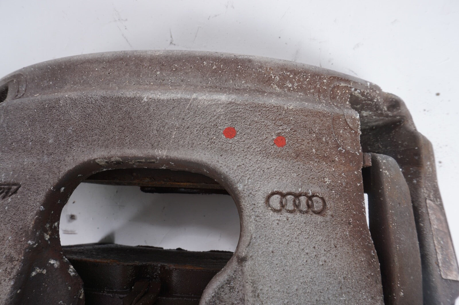 2011 - 2016 AUDI A8 L FRONT RIGHT PASSENGER SIDE BRAKE CALIPER OEM